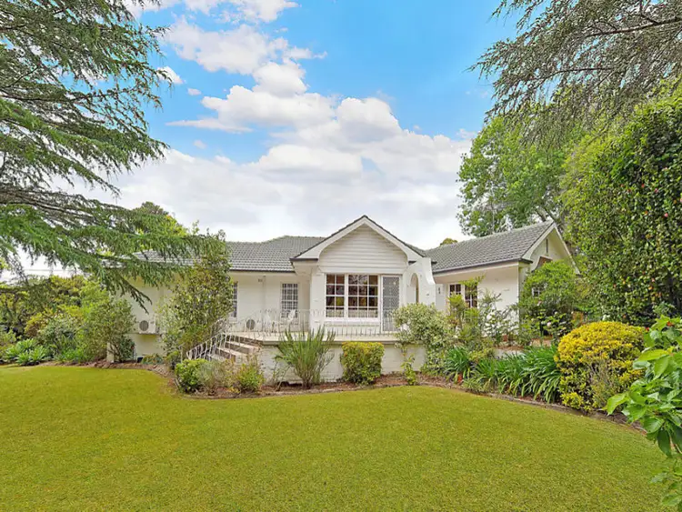 1 Lincoln Road, St Ives NSW 2075