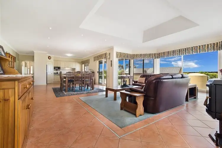 Sixth view of Homely house listing, 18 Kathleen Terrace, Maiden Gully VIC 3551