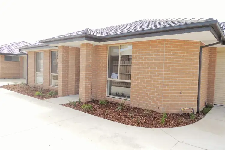 2/8 Brittlewood Lane, Longwarry VIC 3816