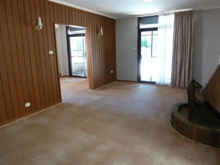 Second view of Homely house listing, 6 Rhyana Court, Dubbo NSW 2830