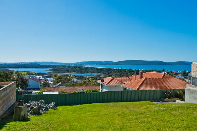 104 Hare Street, Middleton Beach WA 6330