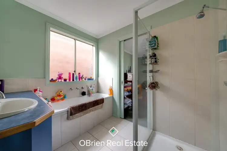 Fifth view of Homely house listing, 24 Wakenshaw Crescent, Pakenham VIC 3810