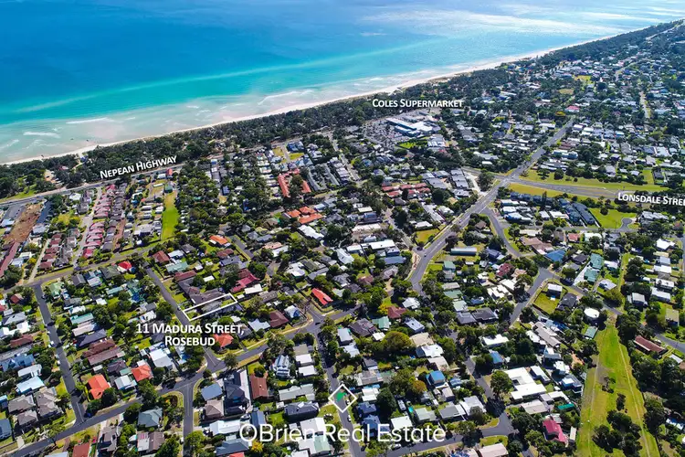 11 Madura Street, Rosebud VIC 3939