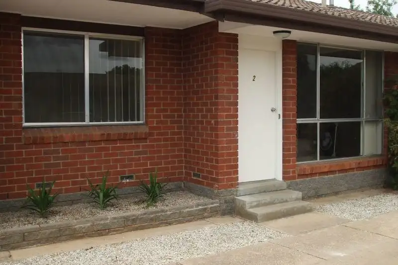 Main view of Homely unit listing, 2/21-23 Melrose Drive, Wodonga VIC 3690