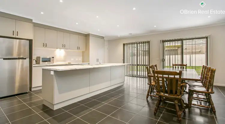 Third view of Homely house listing, 29 Valleyview Grove, Drouin VIC 3818