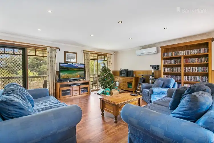 Fifth view of Homely house listing, 21 Hilltop Close, Narre Warren South VIC 3805