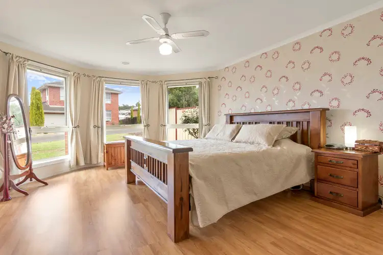 Second view of Homely house listing, 5 Par Court, Darley VIC 3340