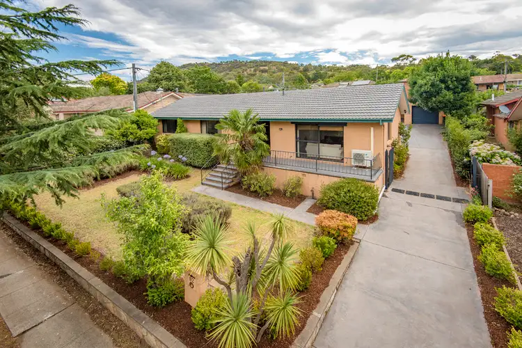 82 Macfarland Crescent, Pearce ACT 2607