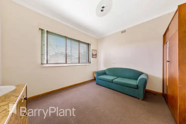 Fifth view of Homely house listing, 28 Andrea Street, St Albans VIC 3021