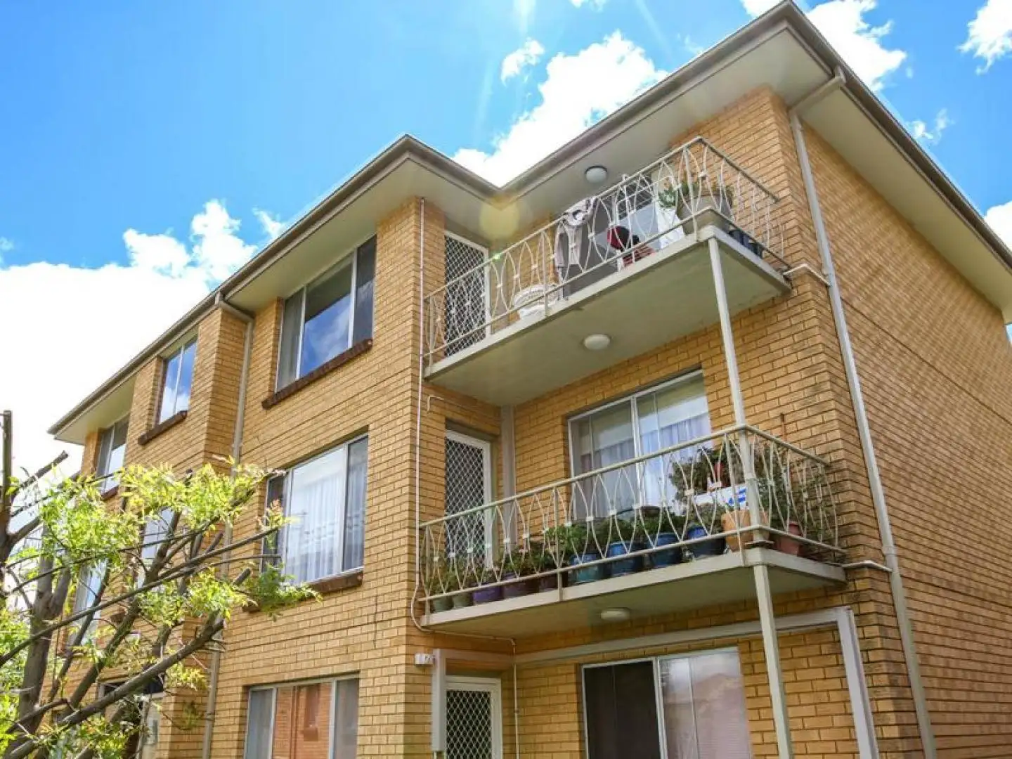 Main view of Homely unit listing, 10/2 Velacia Place, Queanbeyan NSW 2620