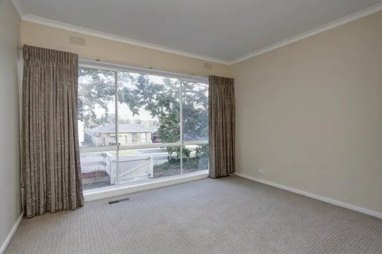 Fifth view of Homely house listing, 1 Graeme Street, Frankston VIC 3199