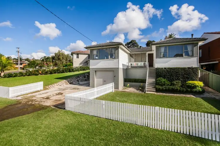 2 Langson Avenue, Figtree NSW 2525