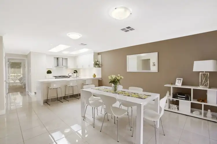 Fifth view of Homely house listing, 2/19 Swansona Avenue, Mount Annan NSW 2567