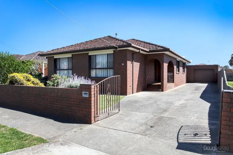 32 Glengala Road, Sunshine West VIC 3020