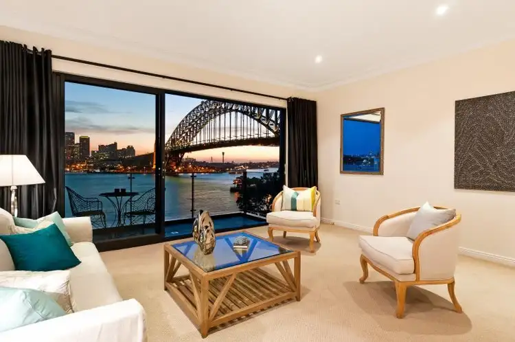 Main view of Homely apartment listing, 6/61 Kirribilli Avenue, Kirribilli NSW 2061