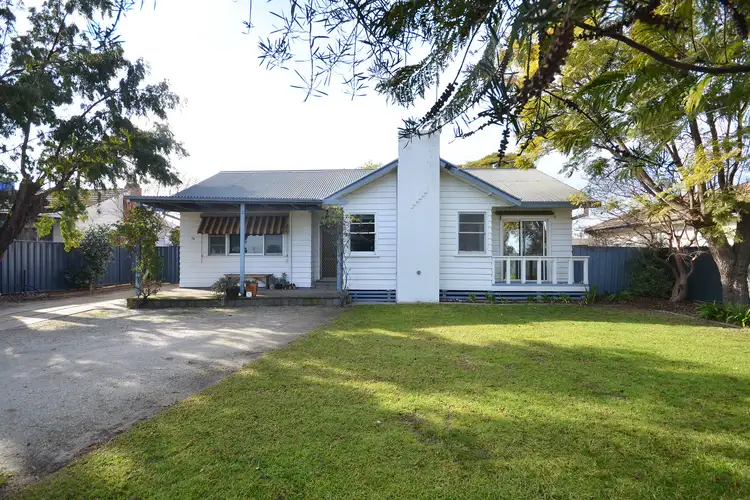 74 Sturt Street, Echuca VIC 3564