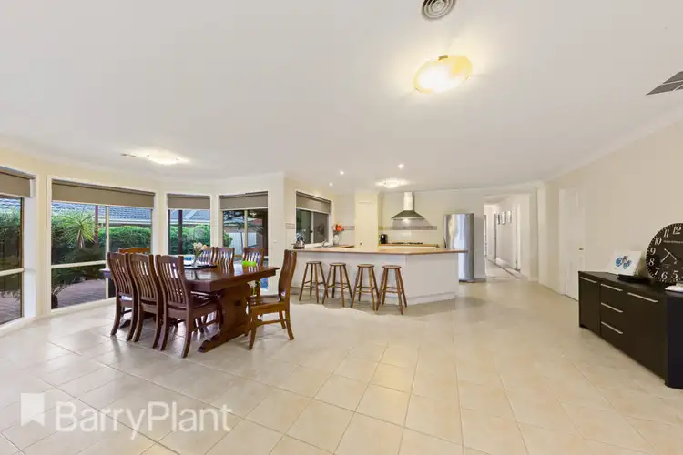 Seventh view of Homely house listing, 19 Egret Crescent, Cairnlea VIC 3023