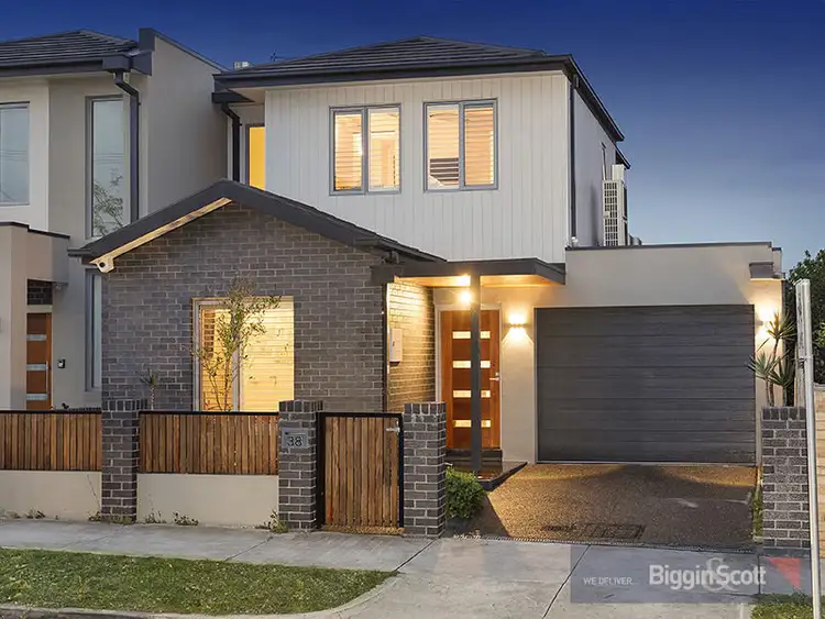 38 Charles Street, Seddon VIC 3011