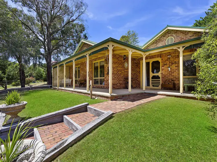 56 Wood Street, Beechworth VIC 3747