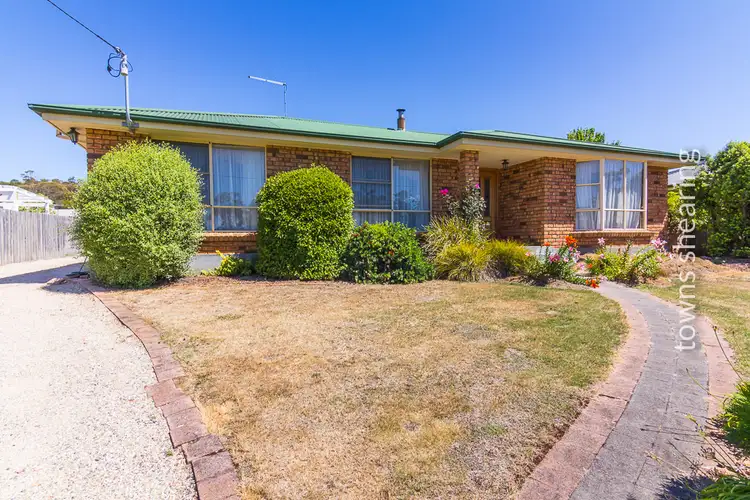 71 Harley Parade, Prospect Vale TAS 7250