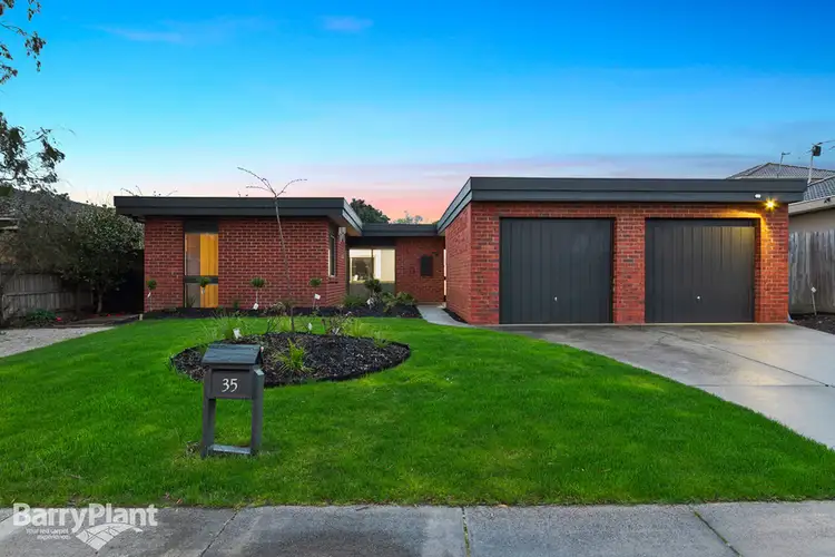 35 Dunbarton Drive, Wantirna VIC 3152