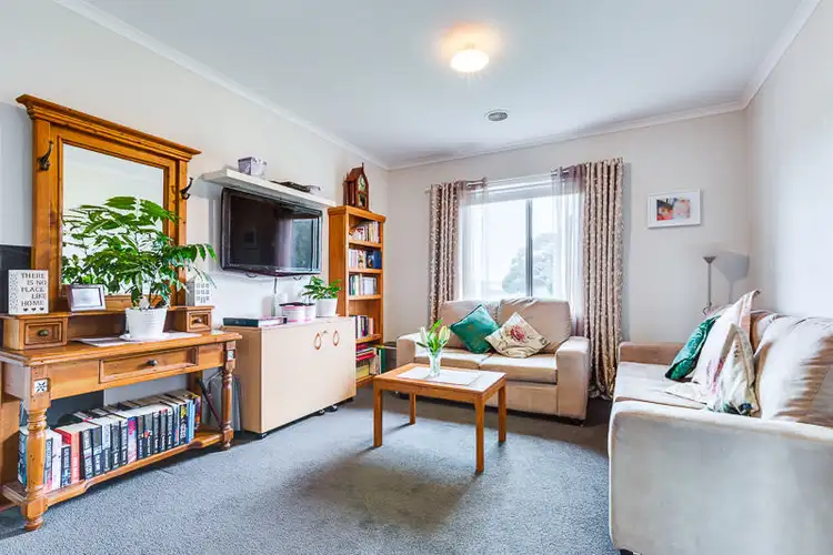 Sixth view of Homely house listing, 10 Gingella Court, Ballan VIC 3342