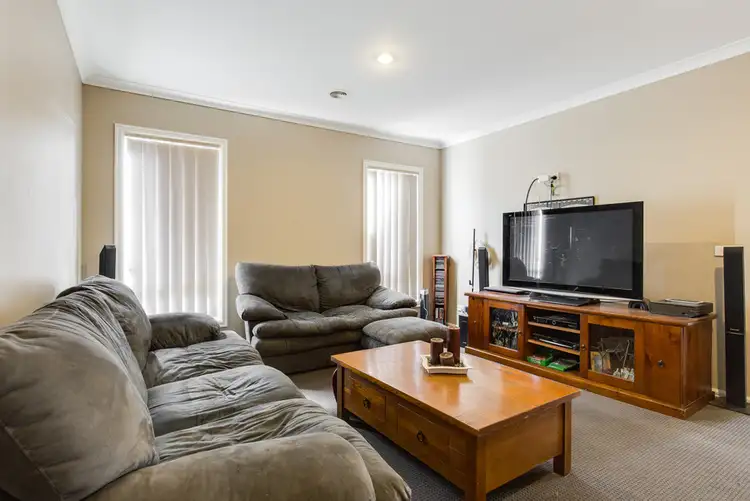 Fourth view of Homely house listing, 7 Galeff Avenue, Truganina VIC 3029