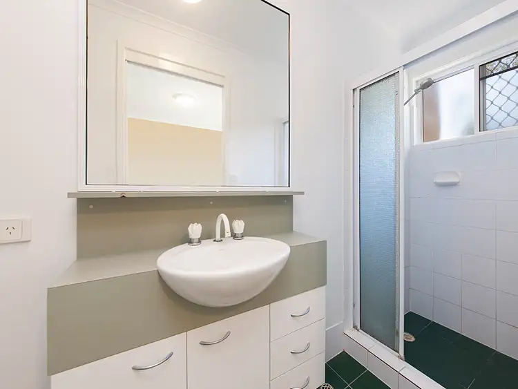 Sixth view of Homely apartment listing, 14/33 Lagonda Street, Annerley QLD 4103