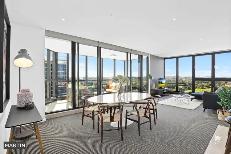 2413/20 Gadigal Avenue, Zetland NSW 2017