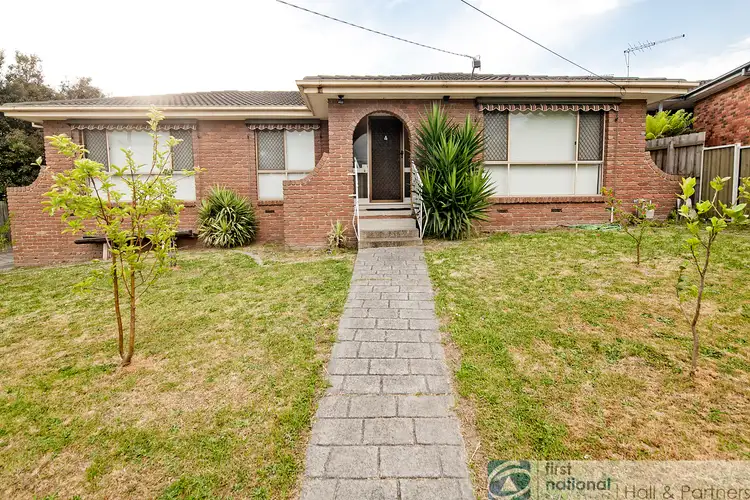 4 Briar Hurst Avenue, Dandenong North VIC 3175
