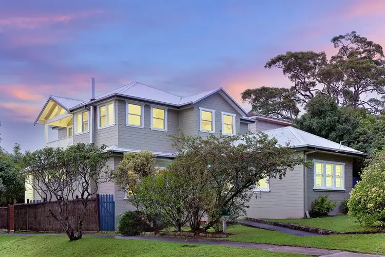 141 Upper Clontarf Street, Seaforth NSW 2092