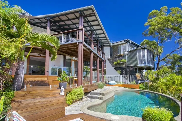 4 Hilltop Crescent, Coolum Beach QLD 4573