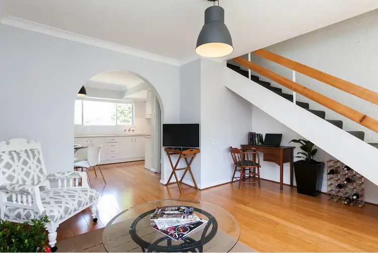 Main view of Homely unit listing, 5/40 Park Road, Bellambi NSW 2518