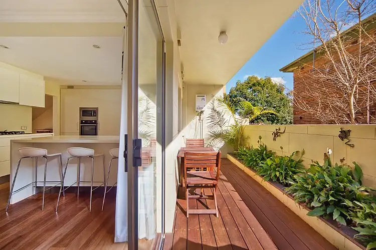 Third view of Homely unit listing, 2/10 Wood Street, Manly NSW 2095