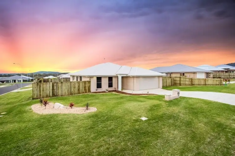 Third view of Homely house listing, 2 MACULAN Crescent, Westbrook QLD 4350