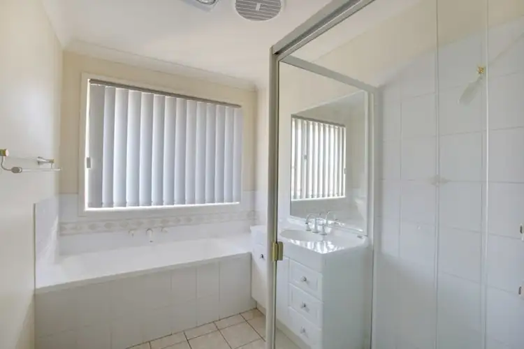 Sixth view of Homely house listing, 70 Spring Hill Circle, Currans Hill NSW 2567