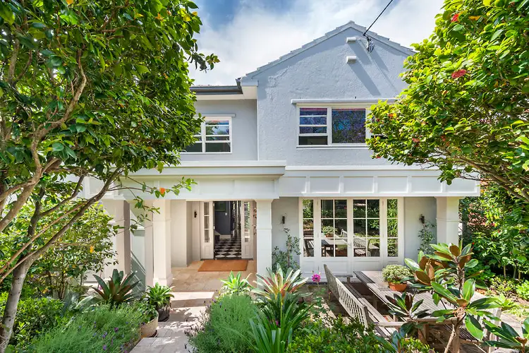 29 Sunnyside Crescent, Castlecrag NSW 2068