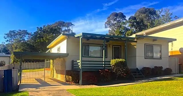 38 Lockhart Avenue, Mollymook Beach NSW 2539