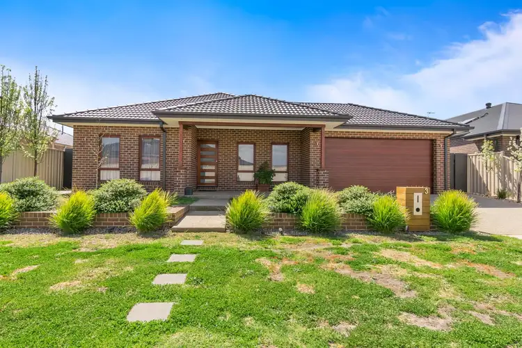 3 Lucerne Way, Bacchus Marsh VIC 3340