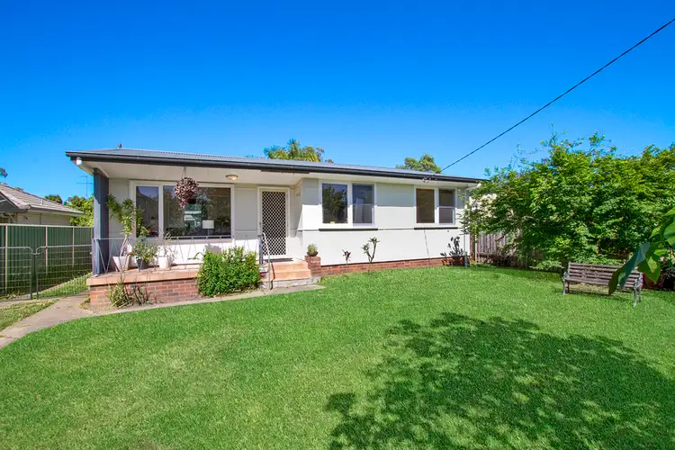 8 Sloper Avenue, Hobartville NSW 2753