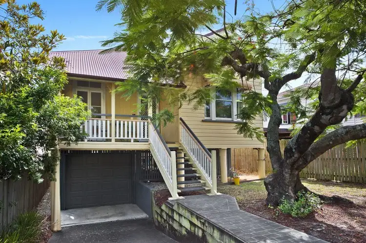 62 Bennetts Road, Camp Hill QLD 4152