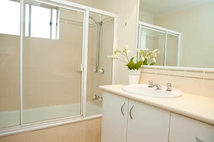Seventh view of Homely unit listing, 12/17 Ortive Street, Yeronga QLD 4104