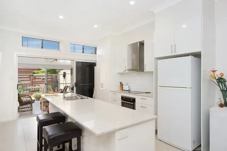 Main view of Homely unit listing, 2/60 Banksia Street, Evans Head NSW 2473