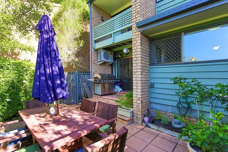 Main view of Homely townhouse listing, 20/26 Glenrosa Road, Red Hill QLD 4059