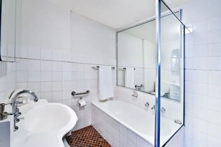 Fifth view of Homely unit listing, 8/29 Paul Street, Bondi Junction NSW 2022