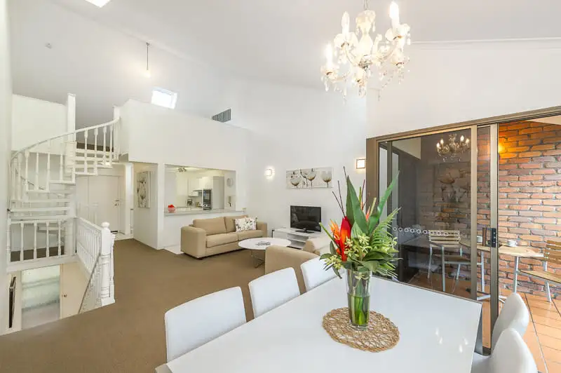 Main view of Homely townhouse listing, 2/23 Latrobe Terrace, Paddington QLD 4064