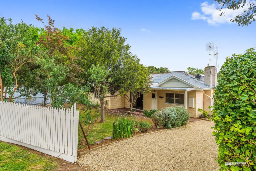 Main view of Homely house listing, 8 Moscript Street, Campbells Creek VIC 3451