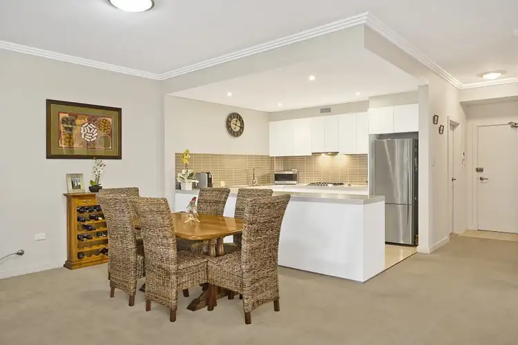 4/5 Sherwin Avenue, Castle Hill NSW 2154
