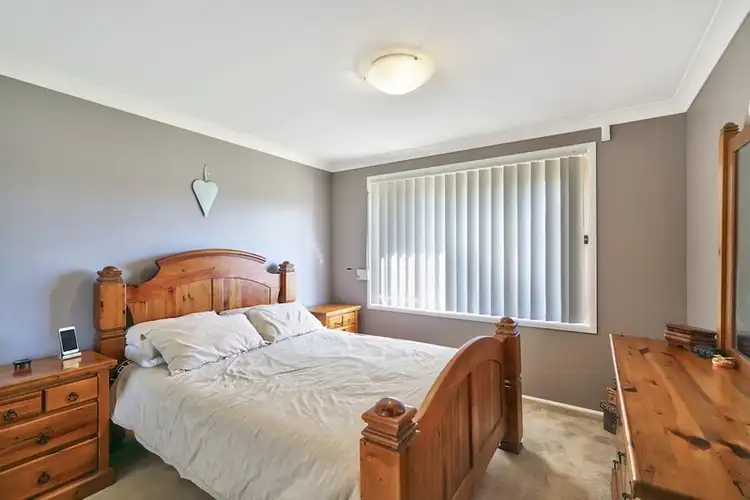 Fifth view of Homely house listing, 15 Gadshill Place, Rosemeadow NSW 2560