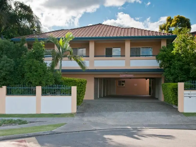 3/2 Woodland Street, Ashgrove QLD 4060